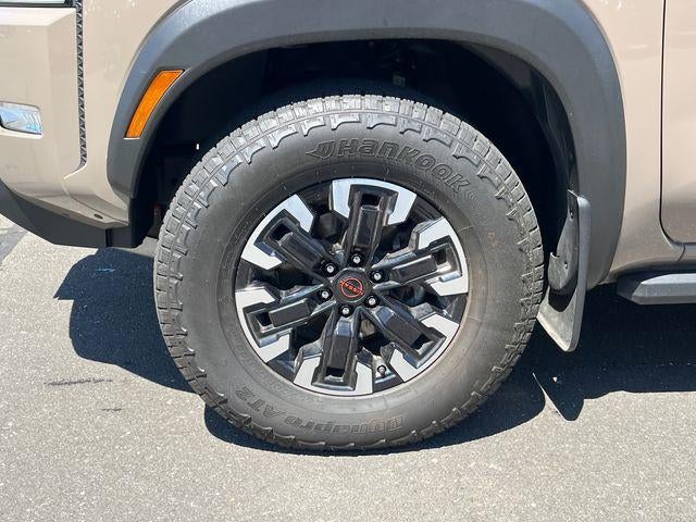 2023 Nissan Frontier Crew Cab 4x4 PRO-4X Auto