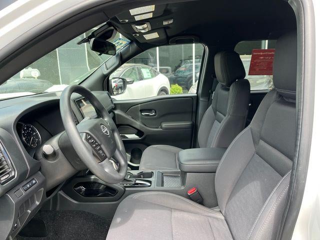 2023 Nissan Frontier Crew Cab 4x4 SV Auto