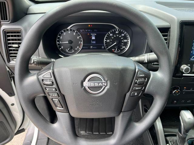 2023 Nissan Frontier Crew Cab 4x4 SV Auto