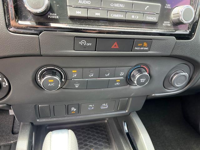 2023 Nissan Frontier Crew Cab 4x4 SV Auto