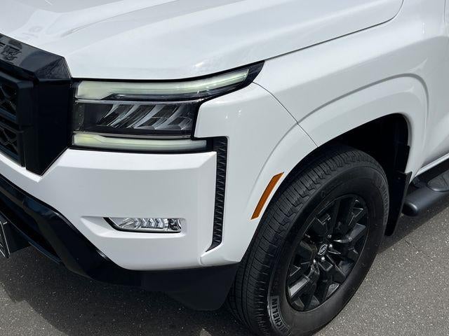 2023 Nissan Frontier Crew Cab 4x4 SV Auto