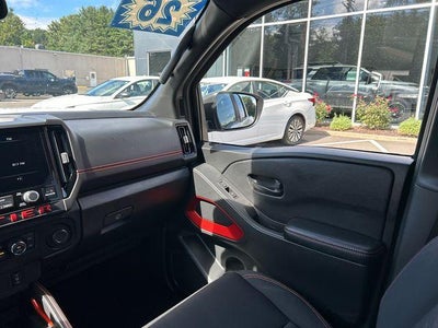 2026 Nissan Frontier Crew Cab 4x4 PRO-4X