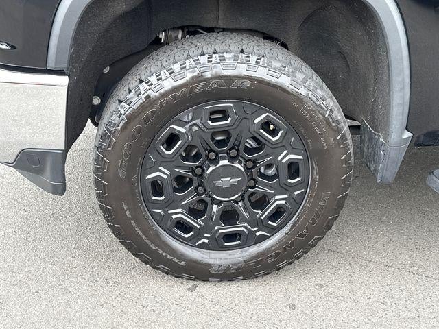 2023 Chevrolet Silverado 2500 HD Crew Cab Standard Box 4-Wheel Drive LTZ