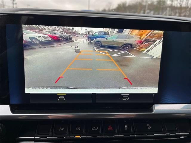 2022 Chevrolet Silverado 1500 Crew Cab Short Box 4-Wheel Drive RST