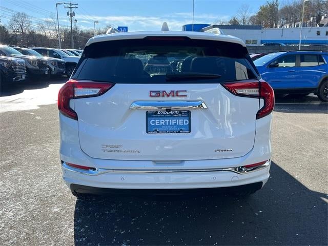 2023 GMC Terrain AWD 4dr Denali