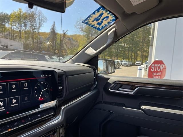 2024 GMC Sierra 1500 Crew Cab Short Box 2-Wheel Drive Elevation