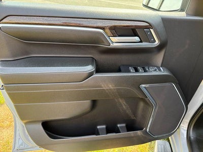 2024 GMC Sierra 1500 Crew Cab Short Box 4-Wheel Drive Elevation 3SB