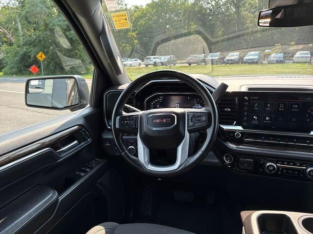 2024 GMC Sierra 1500 Crew Cab Short Box 4-Wheel Drive Elevation 3SB