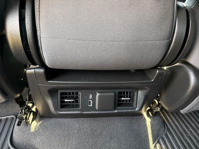 2024 GMC Sierra 1500 Crew Cab Short Box 4-Wheel Drive Elevation 3SB