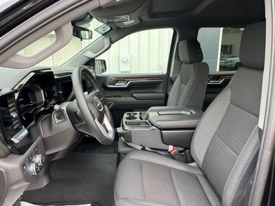 2024 GMC Sierra 1500 Crew Cab Short Box 4-Wheel Drive Elevation 3VL