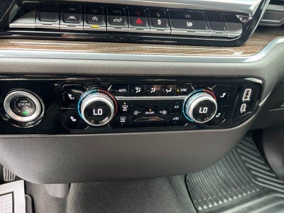 2024 GMC Sierra 1500 Crew Cab Short Box 4-Wheel Drive Elevation 3VL