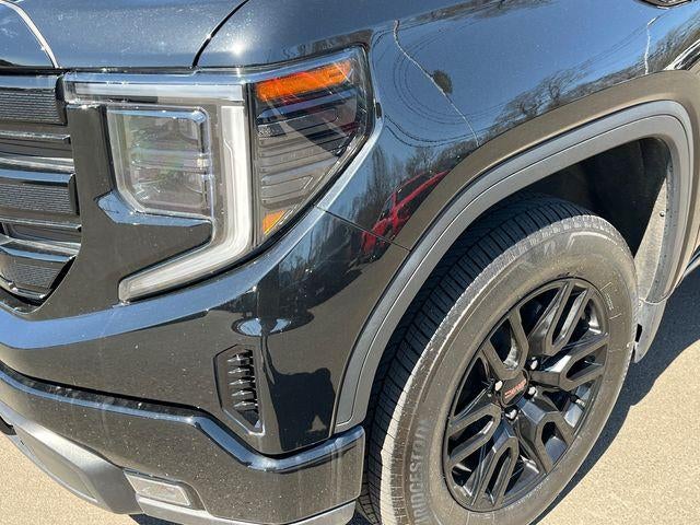 2024 GMC Sierra 1500 Crew Cab Short Box 4-Wheel Drive Elevation 3VL