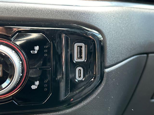 2024 GMC Sierra 1500 Crew Cab Short Box 4-Wheel Drive Elevation 3VL