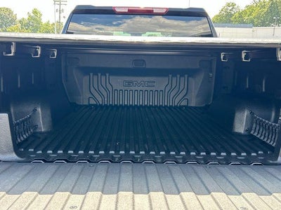 2024 GMC Sierra 1500 Crew Cab Short Box 4-Wheel Drive Elevation 3VL