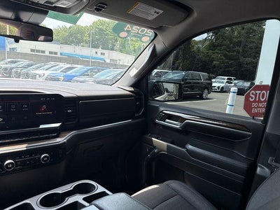 2024 GMC Sierra 1500 Crew Cab Short Box 4-Wheel Drive Elevation 3VL