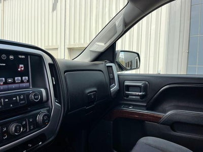 2016 GMC Sierra 1500 Crew Cab Short Box 4-Wheel Drive SLE