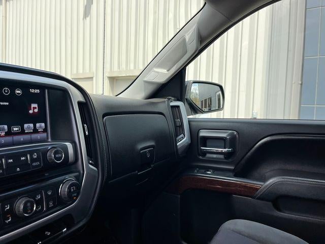 2016 GMC Sierra 1500 Crew Cab Short Box 4-Wheel Drive SLE