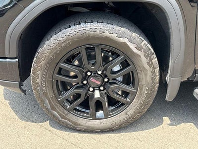 2023 GMC Sierra 1500 Crew Cab Short Box 4-Wheel Drive Elevation 3SB