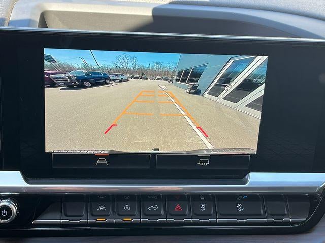 2023 GMC Sierra 1500 Crew Cab Short Box 4-Wheel Drive SLT