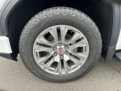 2023 GMC Sierra 1500 Crew Cab Short Box 4-Wheel Drive Denali