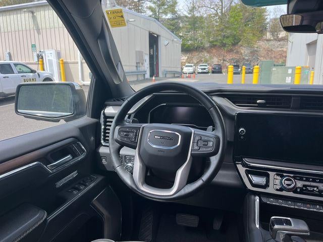 2024 GMC Sierra 1500 Crew Cab Short Box 4-Wheel Drive Denali