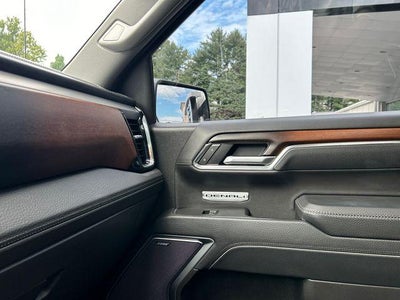 2025 GMC Sierra 1500 Crew Cab Short Box 4-Wheel Drive Denali