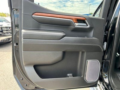 2022 GMC Sierra 1500 Crew Cab Short Box 4-Wheel Drive Denali