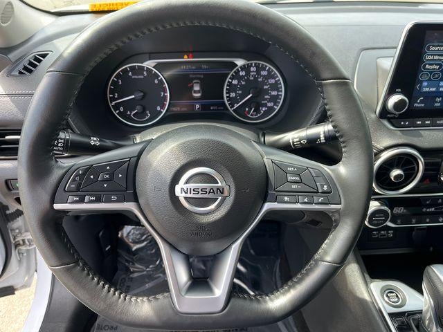 2023 Nissan Sentra SV CVT