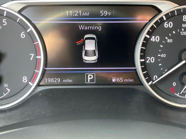 2023 Nissan Sentra SV CVT