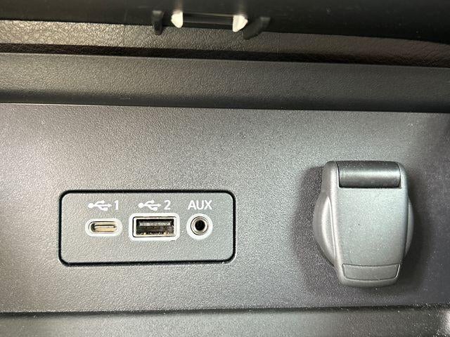 2023 Nissan Sentra SV CVT