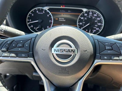 2023 Nissan Sentra SV CVT