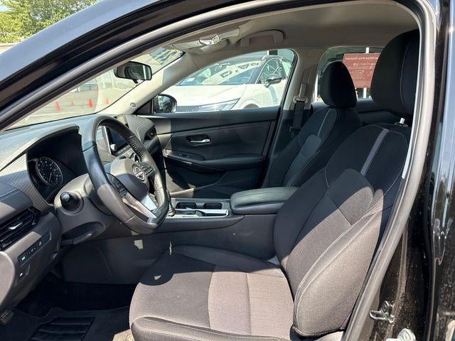 2024 Nissan Sentra SV CVT