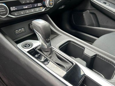 2023 Nissan Sentra SV CVT