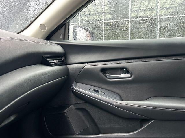 2023 Nissan Sentra SV CVT