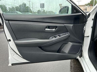 2023 Nissan Sentra SV CVT