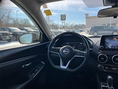 2024 Nissan Sentra SR CVT