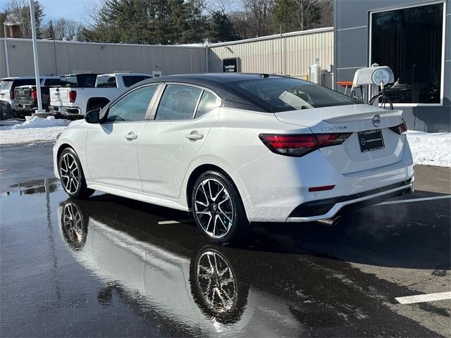 2024 Nissan Sentra SR CVT
