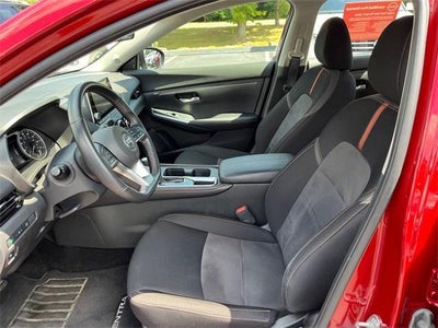 2022 Nissan Sentra SR CVT