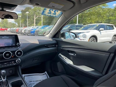 2022 Nissan Sentra SR CVT