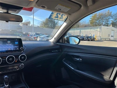 2022 Nissan Sentra SR CVT