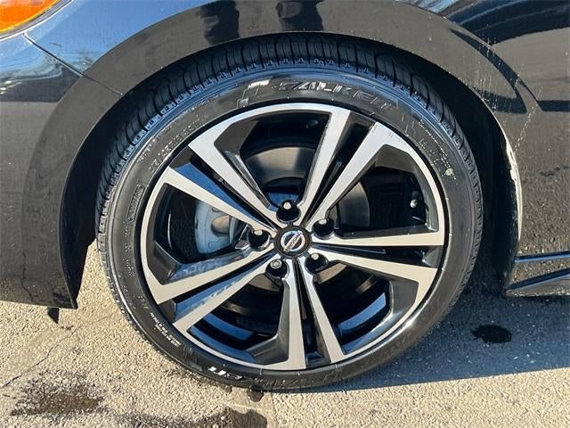 2022 Nissan Sentra SR CVT