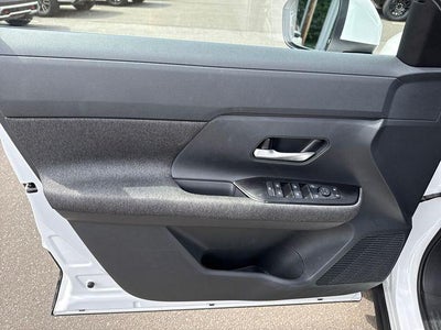 2025 Nissan Kicks SV AWD