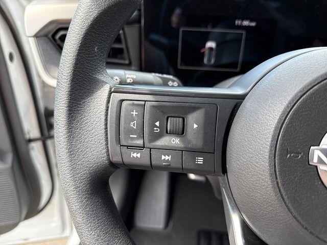 2025 Nissan Kicks SV AWD