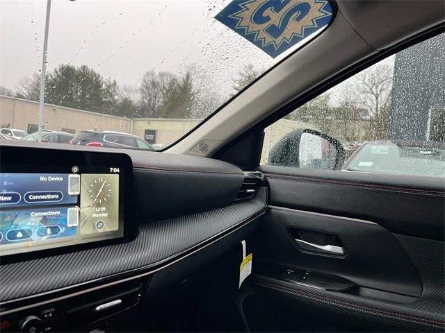 2025 Nissan Kicks SR FWD