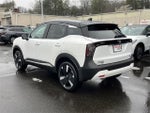 2025 Nissan Kicks SR FWD