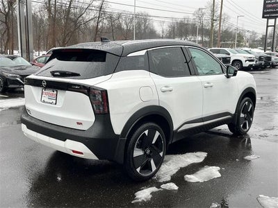 2025 Nissan Kicks SR FWD