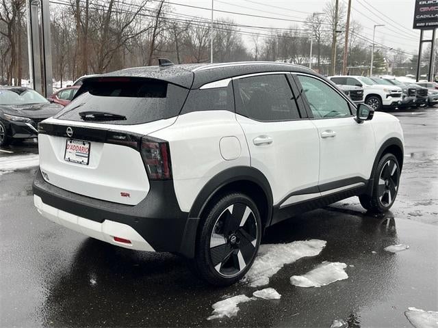 2025 Nissan Kicks SR FWD