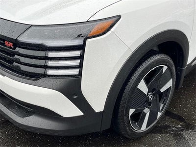 2025 Nissan Kicks SR FWD