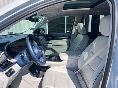 2025 Buick Enclave 4dr Avenir