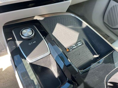 2025 Buick Enclave 4dr Avenir